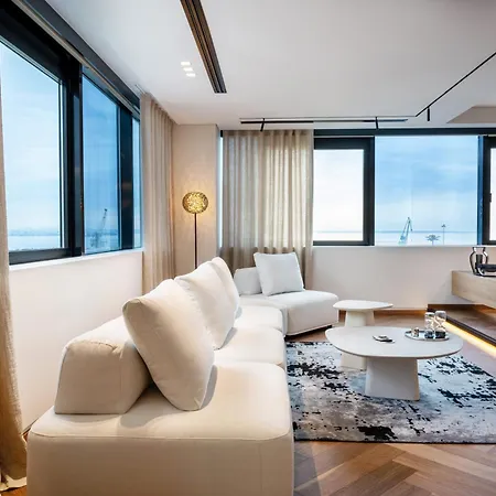 Skysuite42 * テッサロニキ