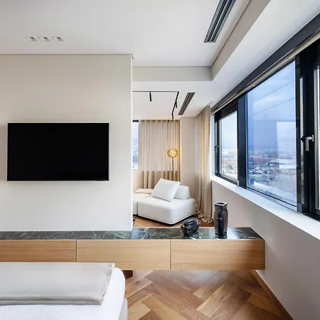 Skysuite42 アパート