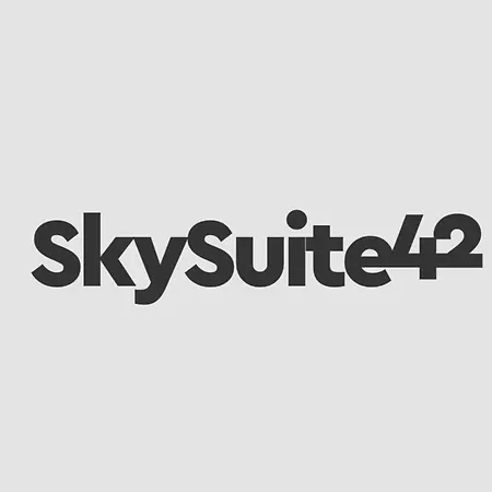 Skysuite42 Apartman *