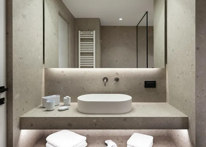 Skysuite42 شقة سالونيك