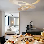 Skysuite42
