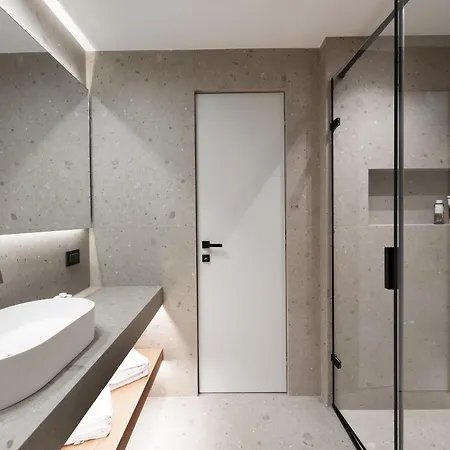 Skysuite42