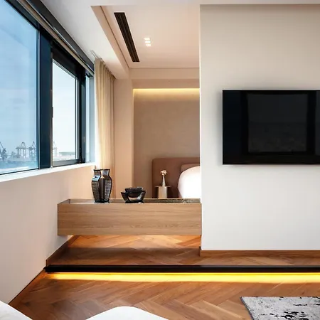 Skysuite42