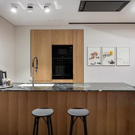 Skysuite42