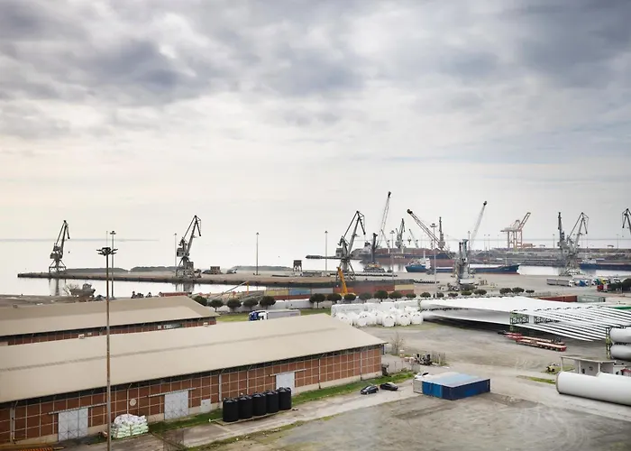 Skysuite42 Tesalónica